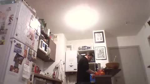 Snapshot of masterp17 chatting on 11/30/25, 05:39 Master P online show from 11/30/25, 05:39