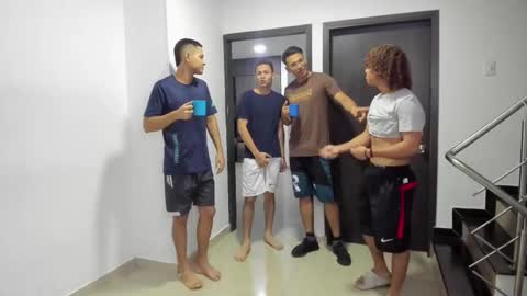 Team Cris Darwin- Fernando- Stiven- David online show from 03/11/25, 11:23