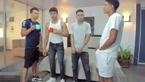 Team Cris Darwin- Fernando- Stiven- David online show from 11/11/25, 11:21