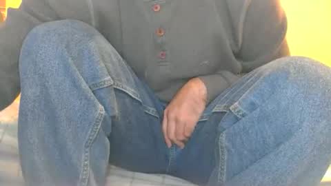 Snapshot of mastersw0rd chatting on 02/01/26, 12:42 mastersw0rd online show from 02/01/26, 12:42