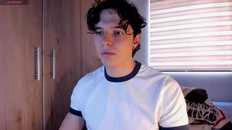 Snapshot of mastrangelo_x chatting on 03/27/26, 10:20 mastrangelo_x online show from 03/27/26, 10:20