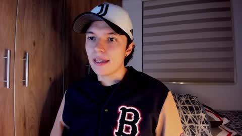 Snapshot of mastrangelo_x chatting on 04/11/26, 02:16 mastrangelo_x online show from 04/11/26, 02:16