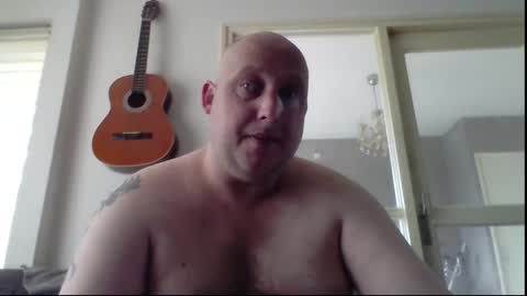 Snapshot of mastrubeertje1988 chatting on 05/03/26, 07:58 mastrubeertje1988 online show from 05/03/26, 07:58