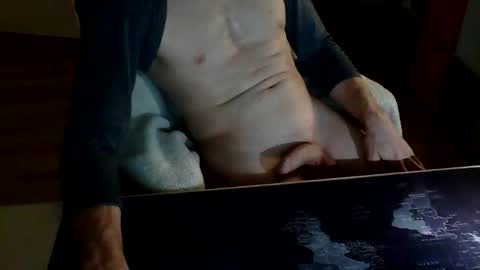 Snapshot of masturbatemindbreaker chatting on 12/08/24, 10:14 MasturbateMindbreaker online show from 12/08/24, 10:14