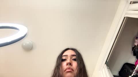 Snapshot of masturbatingmariamiller chatting on 01/18/25, 11:55 masturbatingmariamiller online show from 01/18/25, 11:55