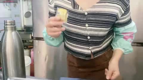 SuSu online show from 11/15/25, 05:49