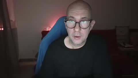 mat11efou online show from 11/06/25, 05:41