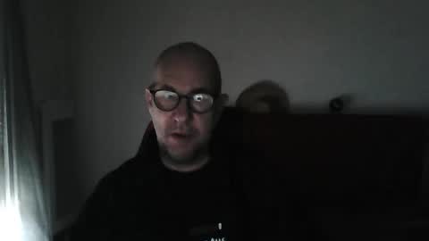 Snapshot of mat11efou chatting on 05/19/26, 06:31 mat11efou online show from 05/19/26, 06:31