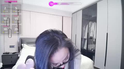 Snapshot of matchacoffee chatting on 12/29/24, 10:12 NIKITA online show from 12/29/24, 10:12