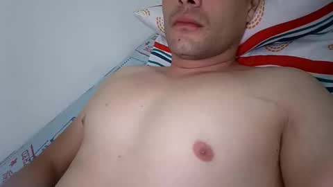 Snapshot of mateo2803 chatting on 03/13/26, 01:01 mateo2803 online show from 03/13/26, 01:01