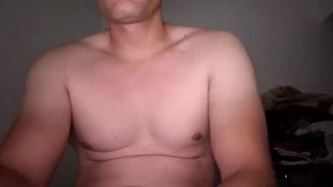Snapshot of mateo2803 chatting on 05/27/26, 03:58 mateo2803 online show from 05/27/26, 03:58