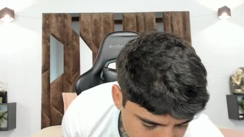 Snapshot of mateo_dilucajs1 chatting on 09/25/25, 08:01 mateo_dilucajs1 online show from 09/25/25, 08:01