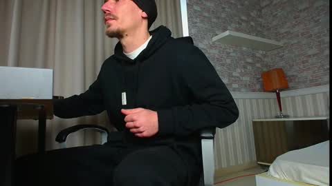 MateoBenjamin online show from 12/22/25, 11:18