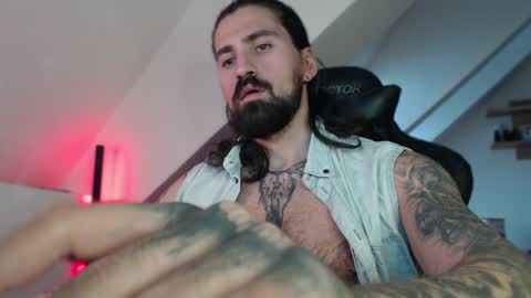 Snapshot of mateohalifa chatting on 12/27/24, 12:01 mateohalifa online show from 12/27/24, 12:01