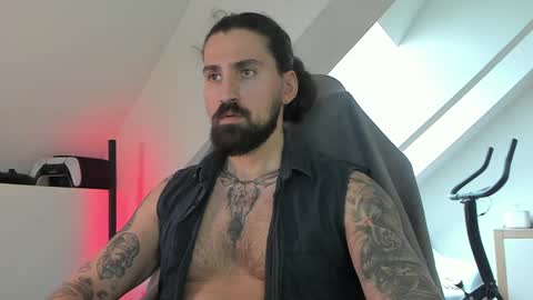 Snapshot of mateohalifa chatting on 01/15/25, 11:21 mateohalifa online show from 01/15/25, 11:21