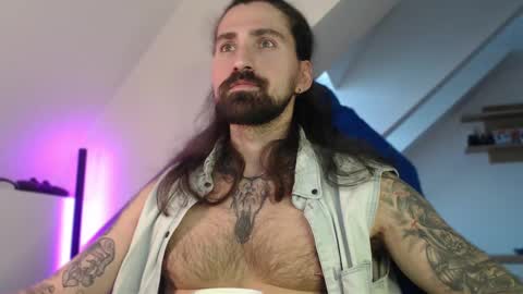 Snapshot of mateohalifa chatting on 02/25/25, 05:30 mateohalifa online show from 02/25/25, 05:30