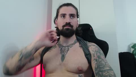 Snapshot of mateohalifa chatting on 10/12/25, 04:28 mateohalifa online show from 10/12/25, 04:28