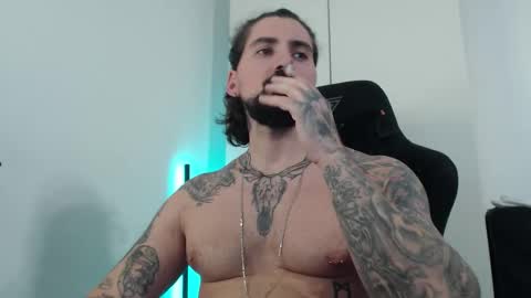 Snapshot of mateohalifa chatting on 10/18/25, 06:19 mateohalifa online show from 10/18/25, 06:19