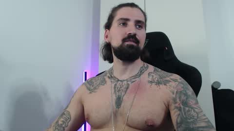 Snapshot of mateohalifa chatting on 10/20/25, 04:51 mateohalifa online show from 10/20/25, 04:51