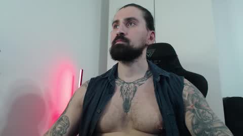 Snapshot of mateohalifa chatting on 11/29/25, 08:23 mateohalifa online show from 11/29/25, 08:23