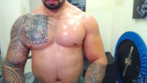 Snapshot of mateosexyhot22 chatting on 06/10/26, 04:39 Mateo online show from 06/10/26, 04:39