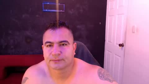 Snapshot of mateosexyhot22 chatting on 06/21/26, 03:36 Mateo online show from 06/21/26, 03:36