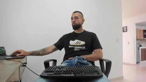 Matheus     online show from 11/27/25, 05:15