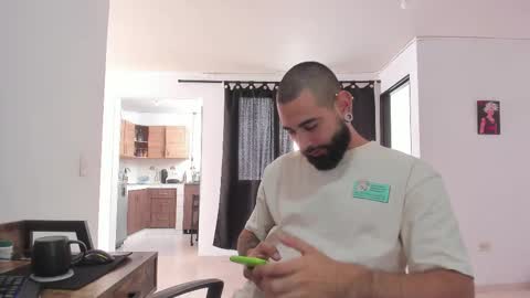 Snapshot of matheusbeard2 chatting on 03/09/26, 06:34 Matheus online show from 03/09/26, 06:34