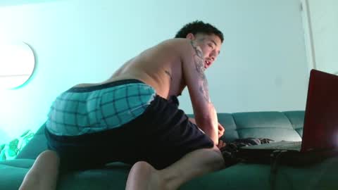 Snapshot of mathew444 chatting on 02/14/26, 10:06 STRURIBE ON INSTAGRAM online show from 02/14/26, 10:06