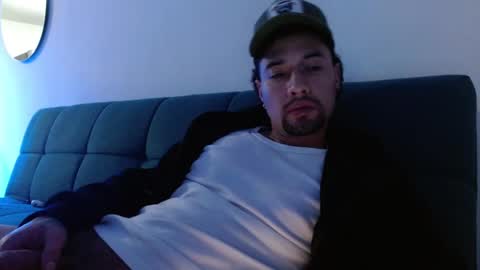 Snapshot of mathew444 chatting on 02/20/26, 06:37 STRURIBE ON INSTAGRAM online show from 02/20/26, 06:37