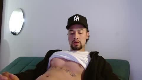 Snapshot of mathew444 chatting on 03/03/26, 11:16 STRURIBE ON INSTAGRAM online show from 03/03/26, 11:16