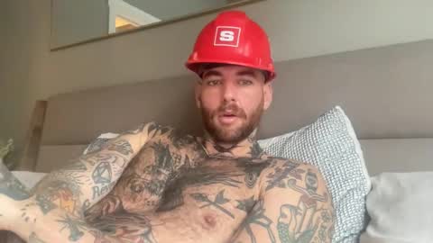 Mat Loyal online show from 10/31/25, 04:52