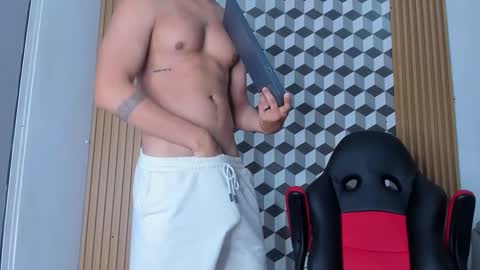 mathias cocks online show from 02/06/25, 10:21