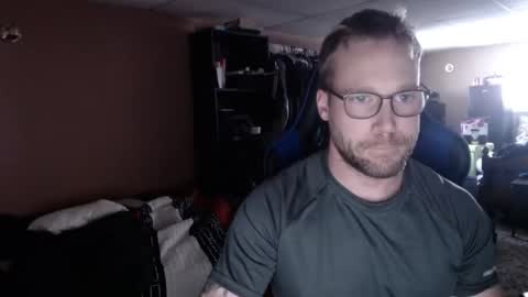 Math online show from 01/03/25, 04:27