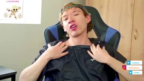 Alejandro Alex online show from 10/30/25, 12:39