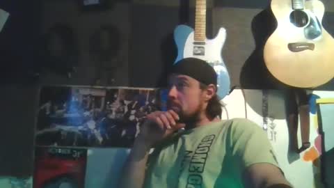 Snapshot of mathydonaski chatting on 03/06/25, 12:54 mathydonaski online show from 03/06/25, 12:54