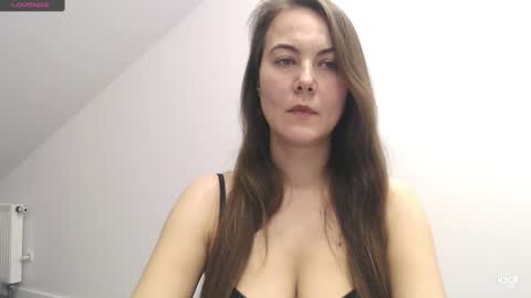 Snapshot of mati1da chatting on 12/03/24, 08:28 Matild online show from 12/03/24, 08:28