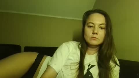 Snapshot of mati1da chatting on 10/13/25, 10:54 Matild online show from 10/13/25, 10:54