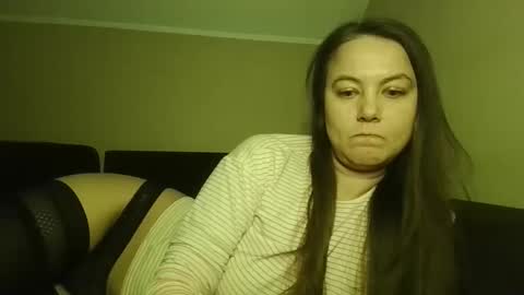 Snapshot of mati1da chatting on 11/19/25, 11:49 Matild online show from 11/19/25, 11:49