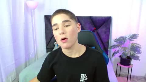 Mati online show from 09/23/25, 01:14