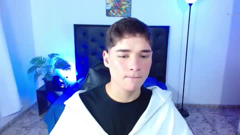 Mati online show from 02/02/26, 01:32