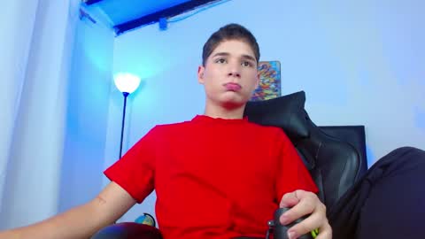 Mati online show from 04/07/26, 02:17