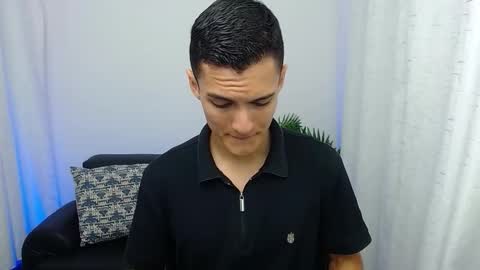 Matias online show from 11/12/25, 01:33