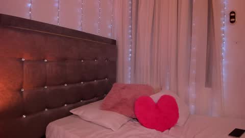 Snapshot of matilda_69x chatting on 02/05/25, 05:20 Matilda online show from 02/05/25, 05:20