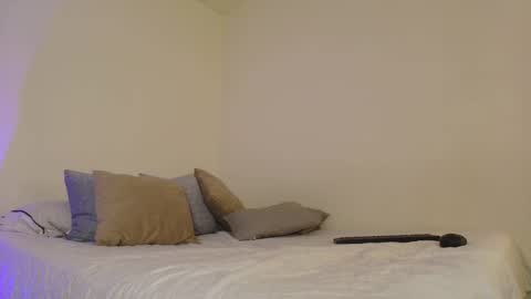 Snapshot of matilda_69x chatting on 09/12/25, 01:28 Matilda online show from 09/12/25, 01:28