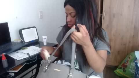 Daniela online show from 12/01/24, 09:04