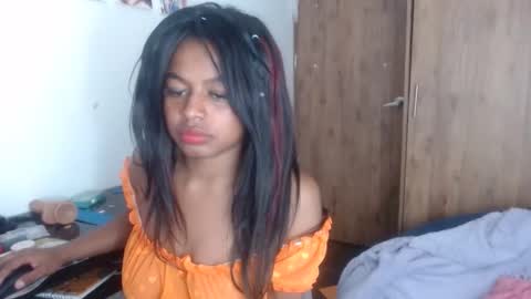 Daniela online show from 12/16/24, 06:38