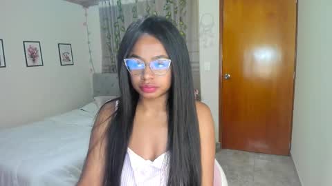 Daniela online show from 10/09/25, 09:51