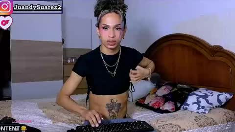 Snapshot of matiu_stonne chatting on 04/25/26, 04:48 Abby Bella online show from 04/25/26, 04:48