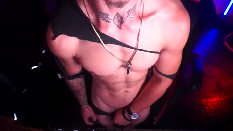 Snapshot of matiusdf chatting on 02/06/25, 05:30 matius online show from 02/06/25, 05:30